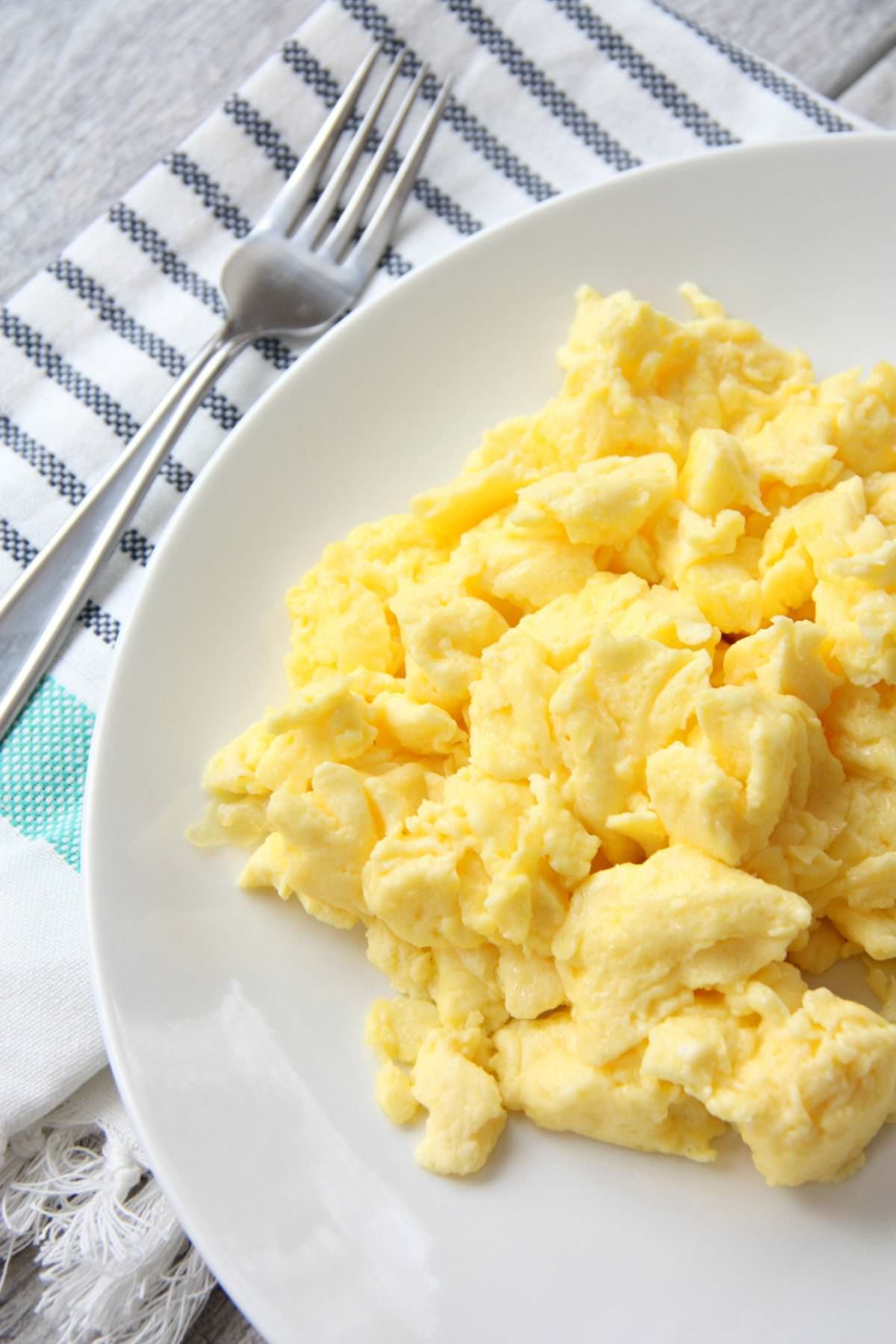 How to make scrambled eggs