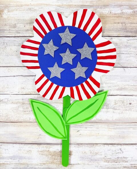 Roundup image for Dollar Store 4th of July Crafts for Kids
