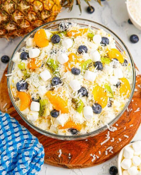Roundup image for  Easy Potluck Ideas for a Crowd (Cheap + Simple)
