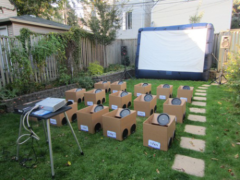 recyclart-backyard-drive-in-movie