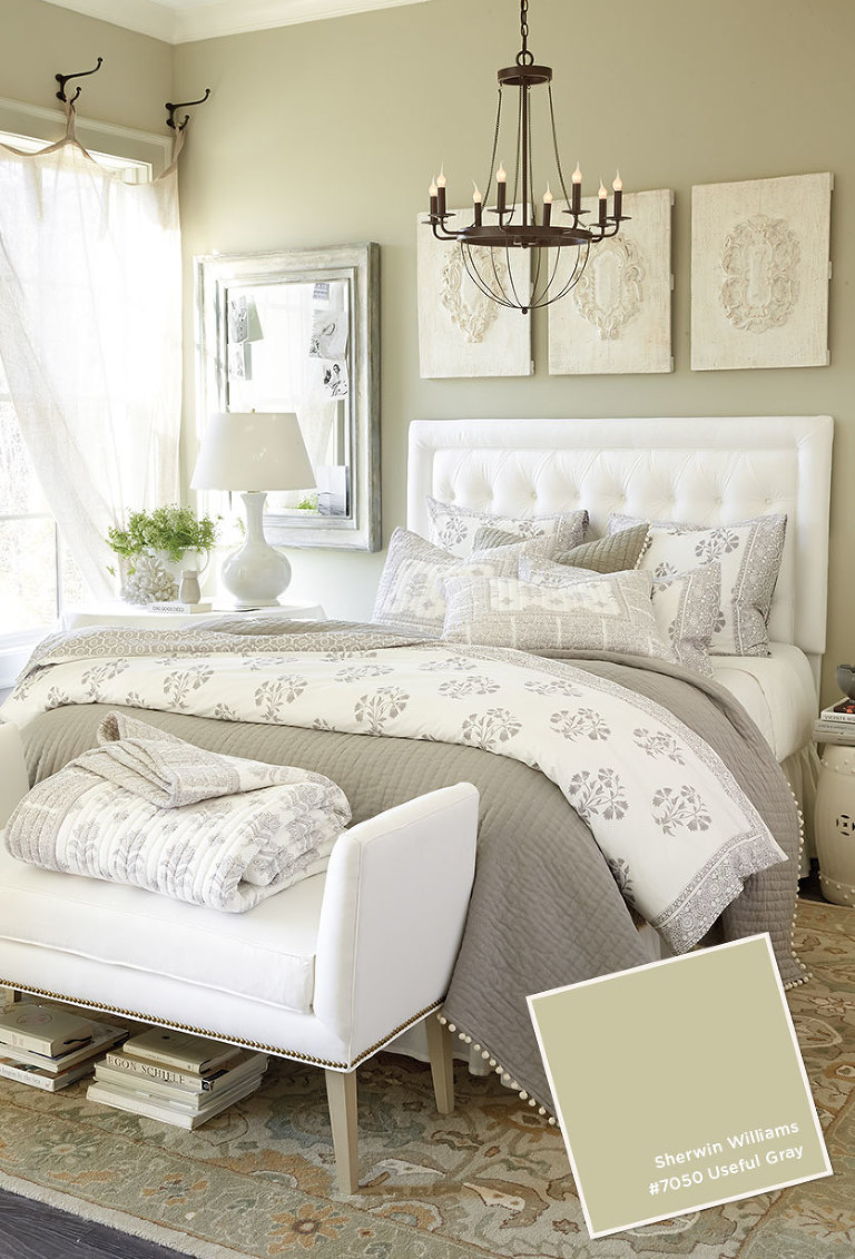 Beautiful neutral bedroom 