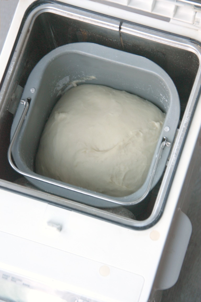 rolls breadmaker