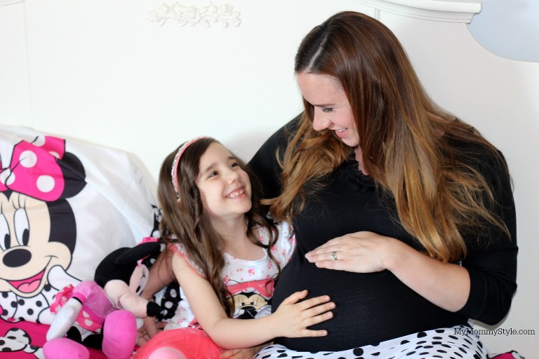 Creating moments that matter, my mommy style, mini me, minnie mouse, baby bump