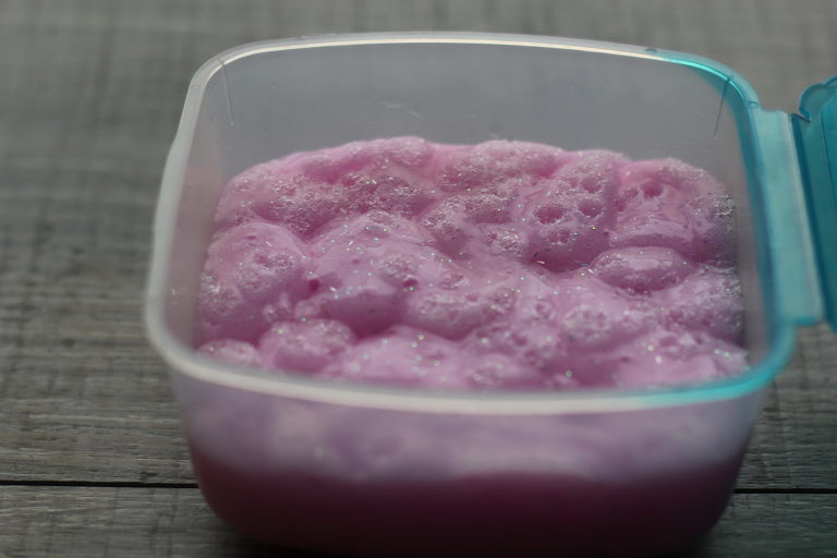 How to make fluffy slime - optional leave overnight in tupperware