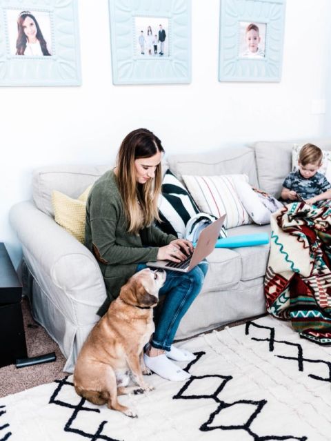Mom Life: How to Manage Being a Full-Time Mom While Being a Blogger