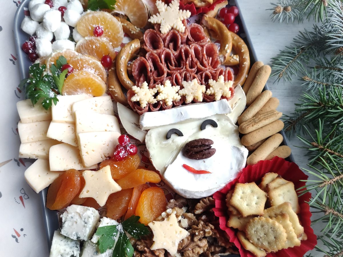 Christmas Charcuterie Board, Reindeer