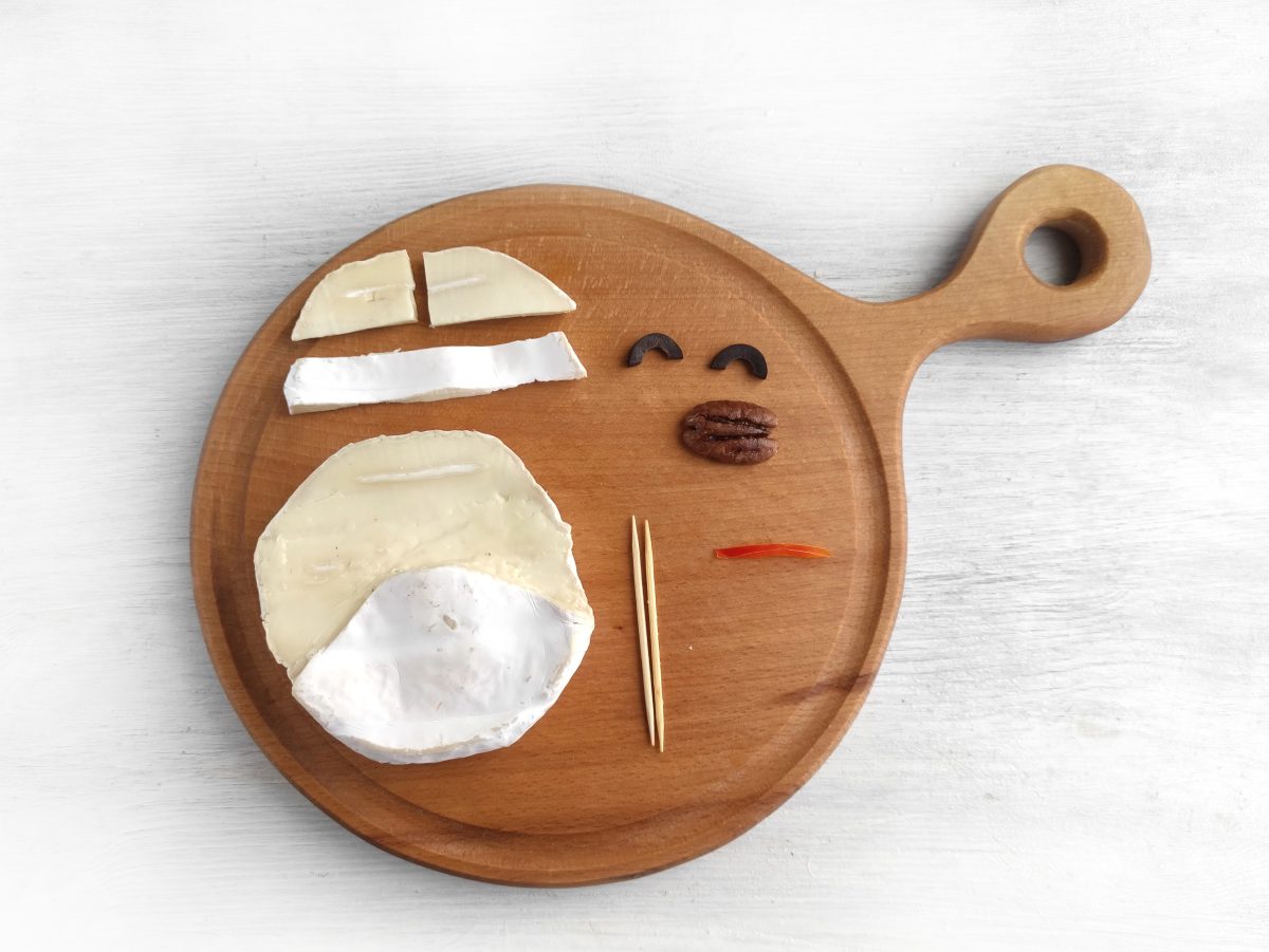 charcurterie board, reindeer, christmas