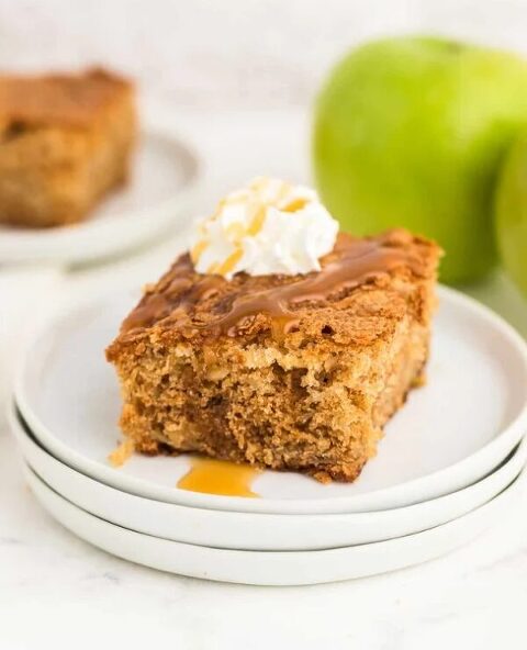 Roundup Image for Apple Dessert Recipes 