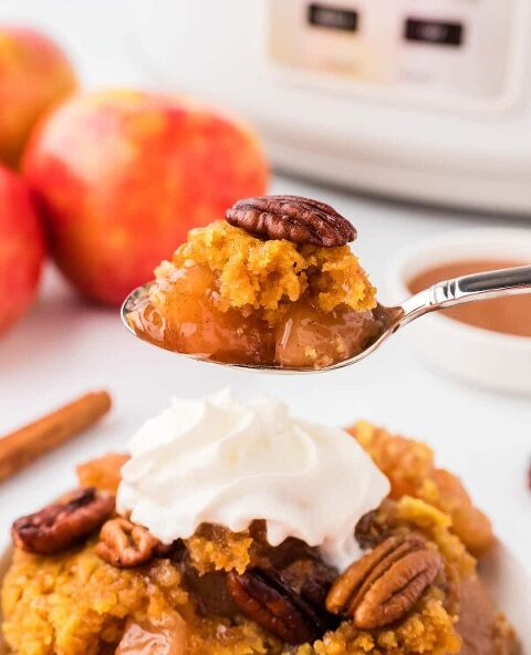 Roundup Image for Apple Dessert Recipes 