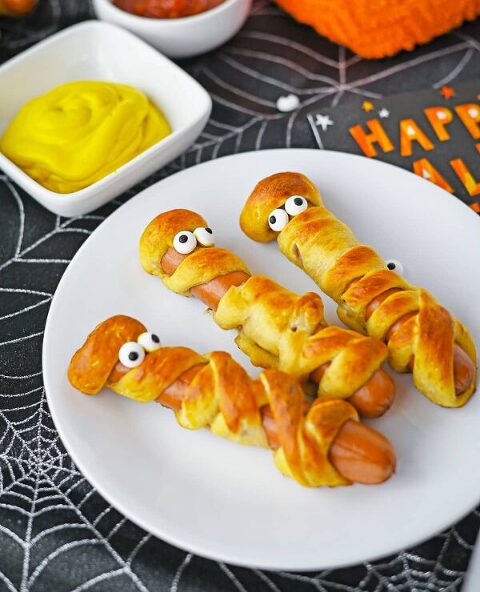 Roundup Image for Halloween Mummy Recipes 