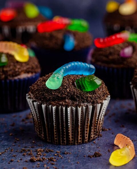 Roundup Image for Halloween Cupcake Recipes 