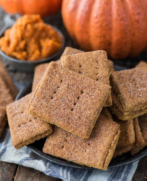 Roundup Image for Easy Snacks for Thanksgiving 