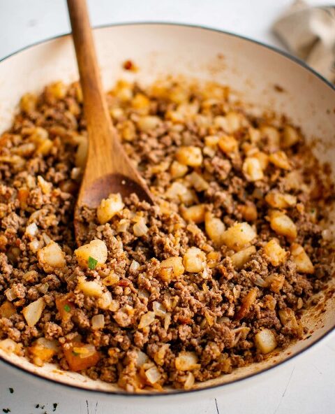 Roundup Image for Ground Beef Dinner Recipes
