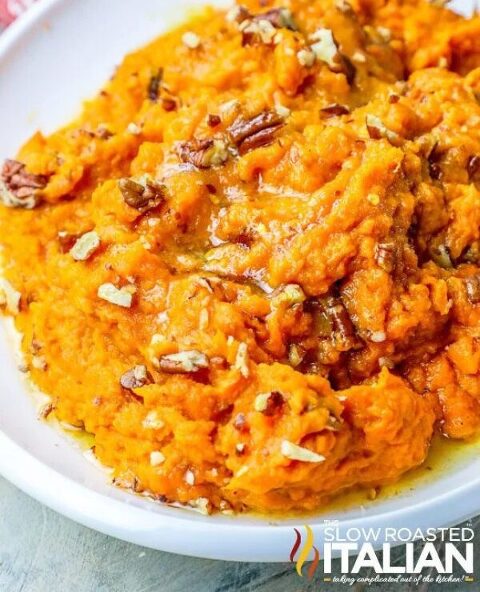 Roundup Image for Slow Cooker Holiday Recipes