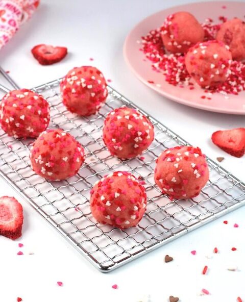 Roundup Image for Valentine Snack Ideas