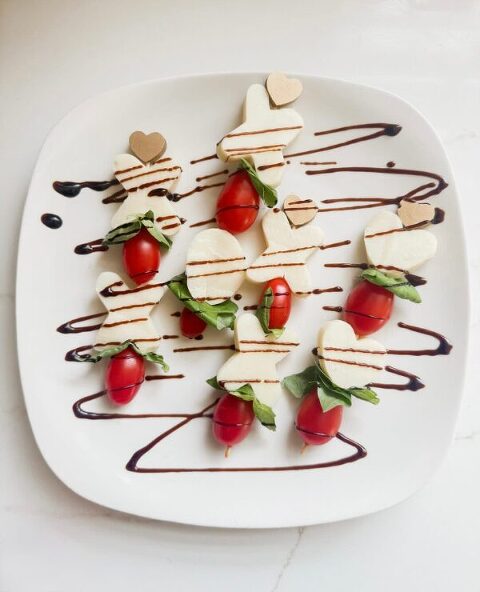 Roundup Image for Healthy Valentine Snacks

