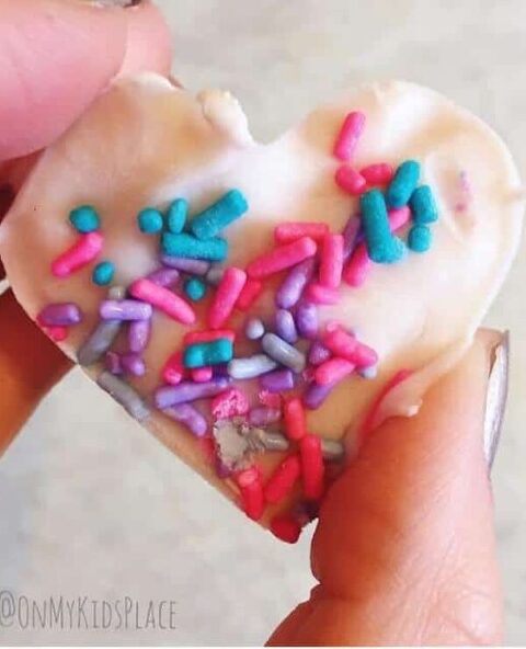 Roundup Image for Healthy Valentine Snacks

