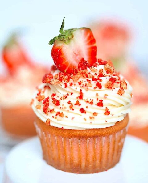 Roundup image for Easy Spring Desserts Kids Can Help Make

